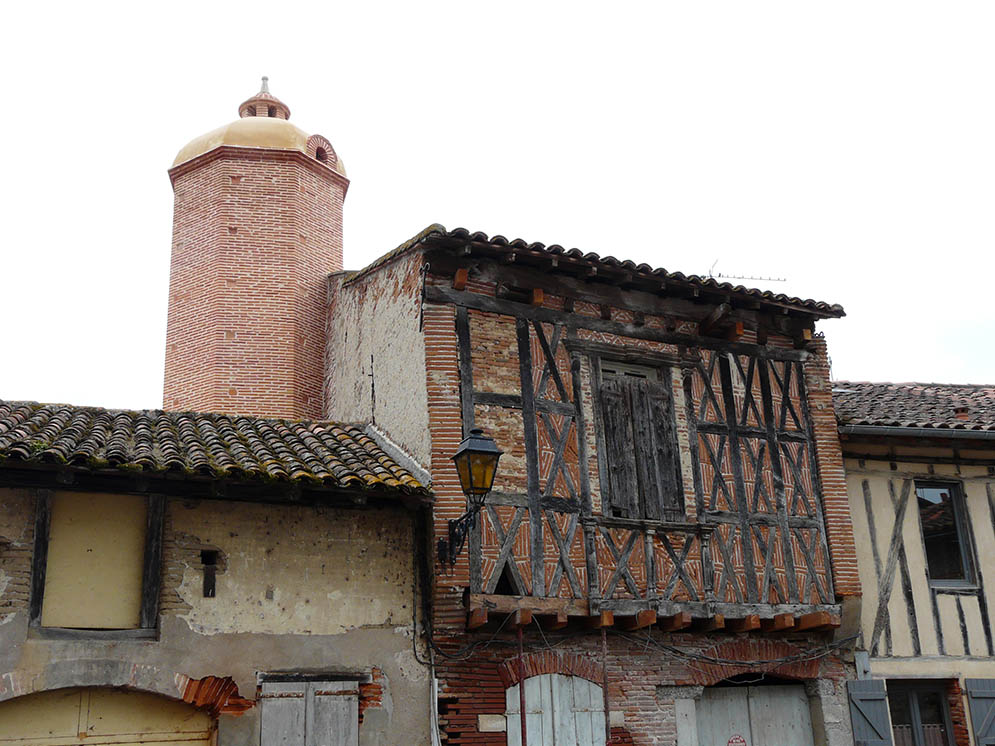Maisons à colombages sur la Via Garona