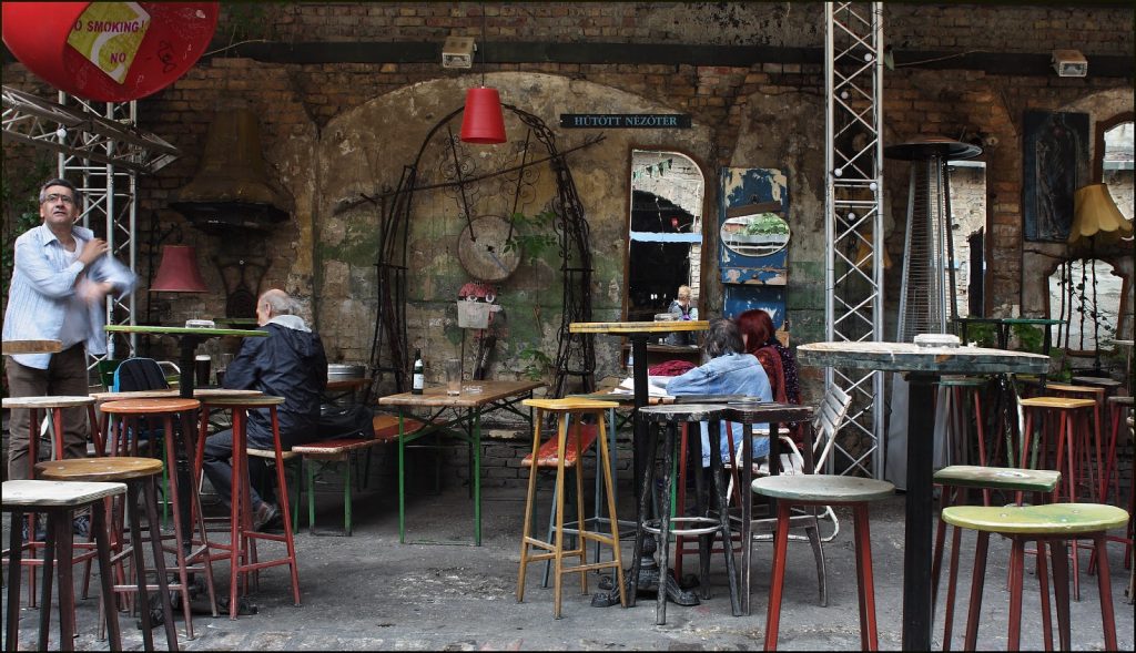 5 Offbeat Experiences to Do in Budapest, Go Drink at a Ruin Bar